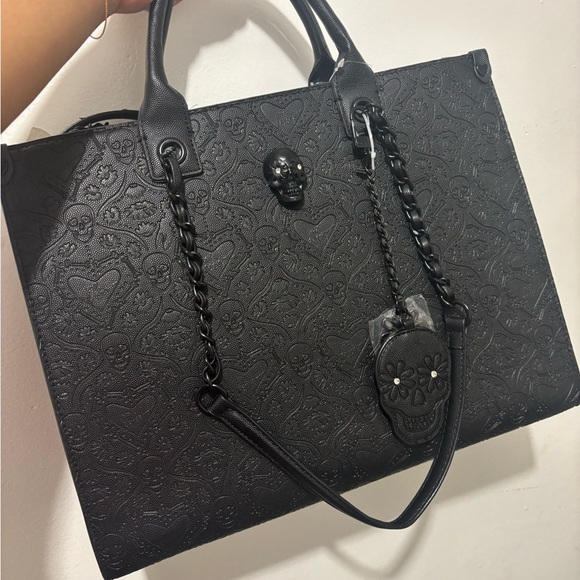 Betsey Johnson Black Skull Halloween Embossed Tote - Picture 1 of 7